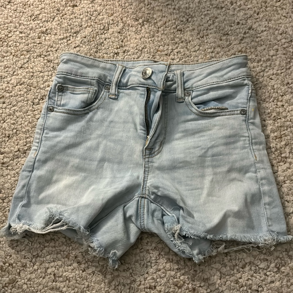 American Eagle jean shorts in light blue wash